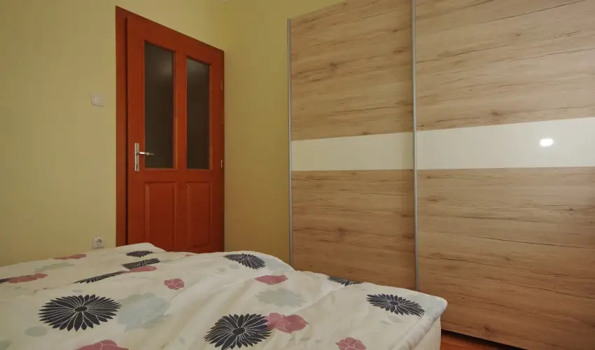 Szamcs Apartman Gyula - Karcsony (min. 2 j)