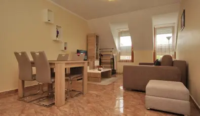 Szamcs Apartman Gyula