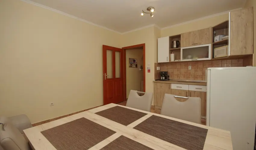 Szamcs Apartman Gyula - Karcsony (min. 2 j)
