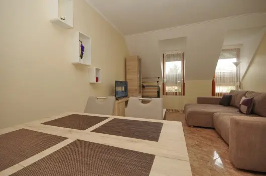 Szam�c�s Apartman - Kar�csony (min. 2 �j)