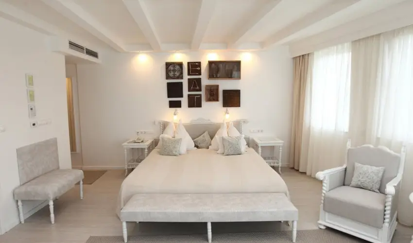 Szrcsa Hotel Szkesfehrvr - Karcsony