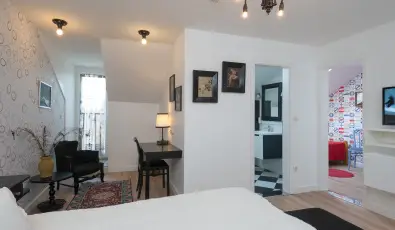 Szrcsa Hotel Szkesfehrvr