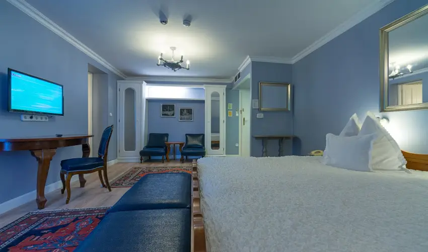 Szrcsa Hotel Szkesfehrvr - Karcsony