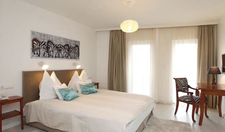 Szrcsa Hotel Szkesfehrvr - Karcsony