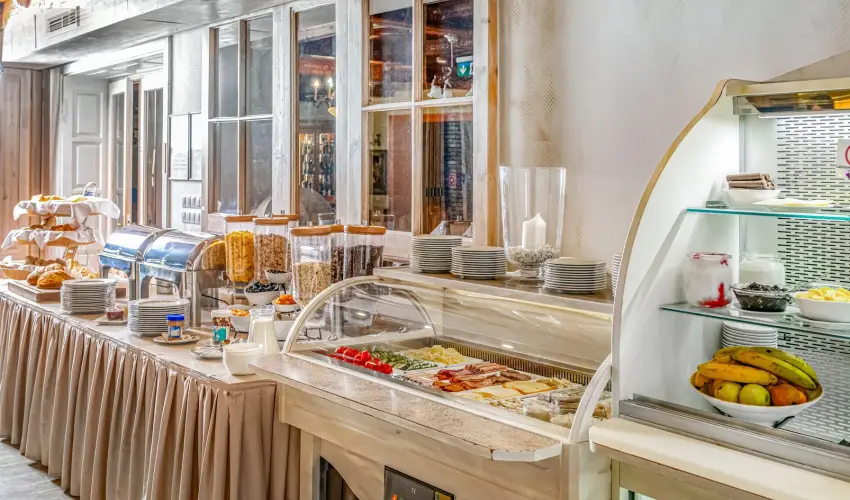 Sz�rcsa Hotel Sz�kesfeh�rv�r - Kar�csony