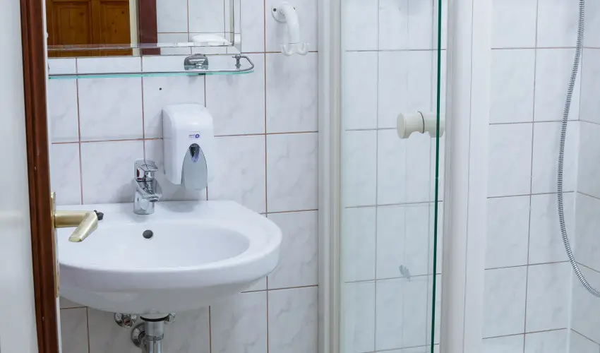 Wellness Hotel Szindbd  Balatonszemes - Karcsony (min. 2 j)