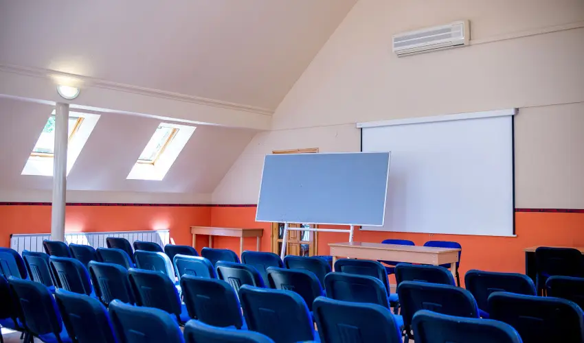 Wellness Hotel Szindbd  Balatonszemes - Karcsony (min. 2 j)