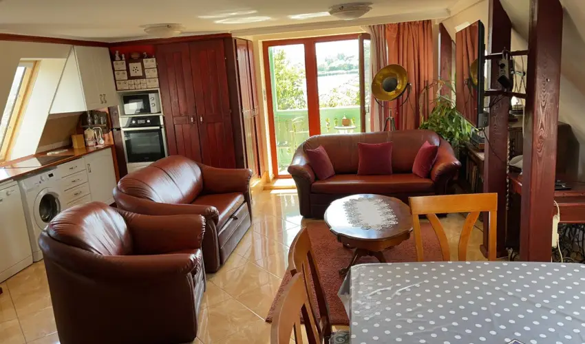 Tams Apartman Balatonfldvr - Karcsony