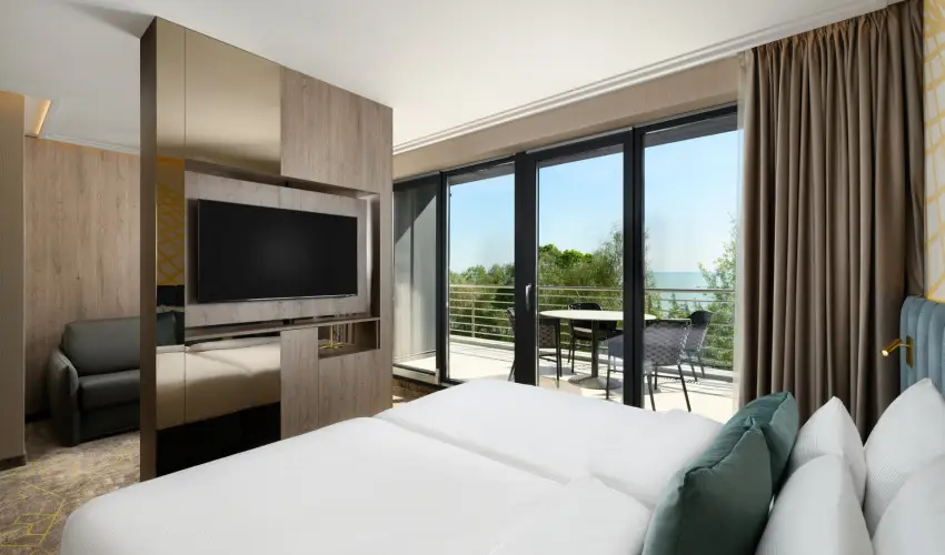 Kenese Bay Garden Resort & Conference Balatonkenese - Karcsony - teljes elrefizetssel (min. 2 j)