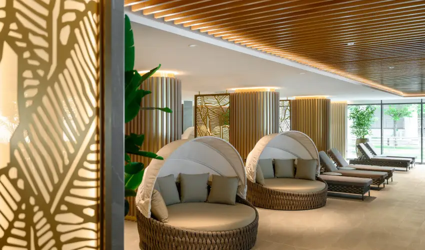 Kenese Bay Garden Resort & Conference Balatonkenese - Karcsony - teljes elrefizetssel (min. 2 j)