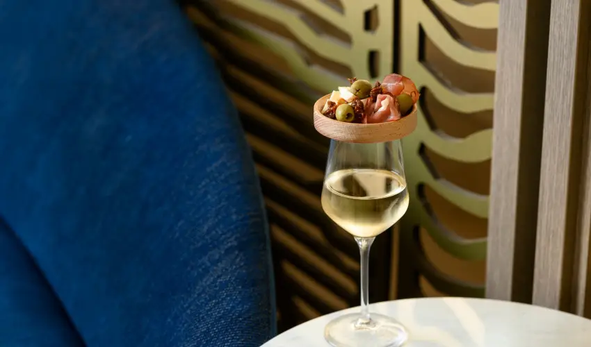 Kenese Bay Garden Resort & Conference Balatonkenese - Karcsony - teljes elrefizetssel (min. 2 j)