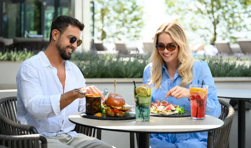 Kenese Bay Garden Resort & Conference Balatonkenese - Karcsony - teljes elrefizetssel (min. 2 j)