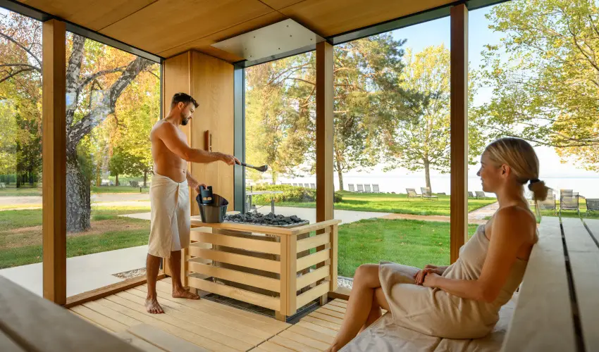 Kenese Bay Garden Resort & Conference Balatonkenese - Karcsony - teljes elrefizetssel (min. 2 j)