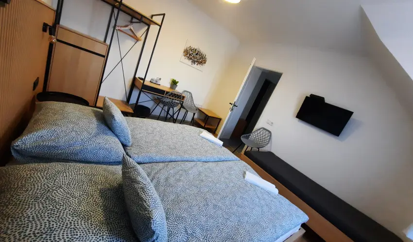 Svirg Terml Panzi Hajdnns - Karcsony