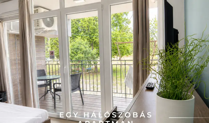 Tisza Gy�ngye Apartmanok Szeged - Kar�csony