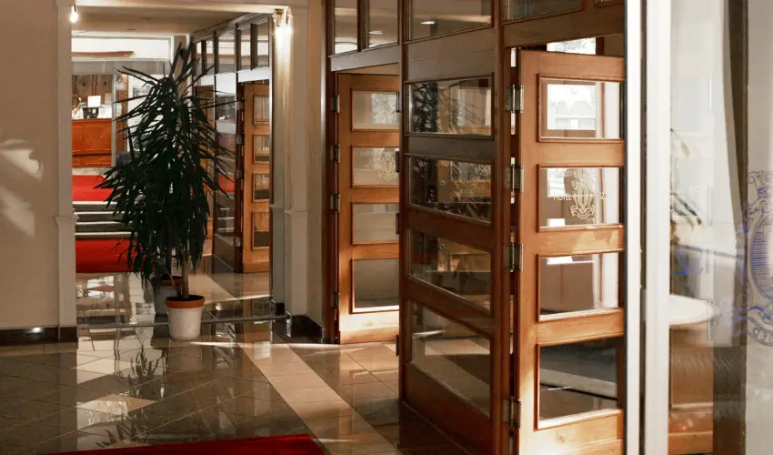 Tisza Hotel Szeged - Karcsony