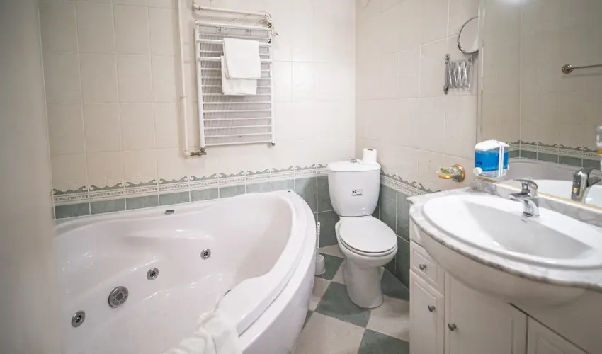 Tisza Hotel Szeged - Karcsony