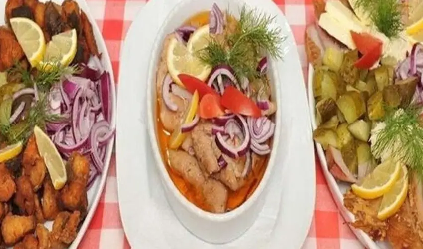 Tiszacsegei Halszcsrda s Panzi  Tiszacsege - Karcsony