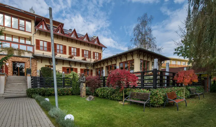 T Wellness Hotel Bnk - Karcsony