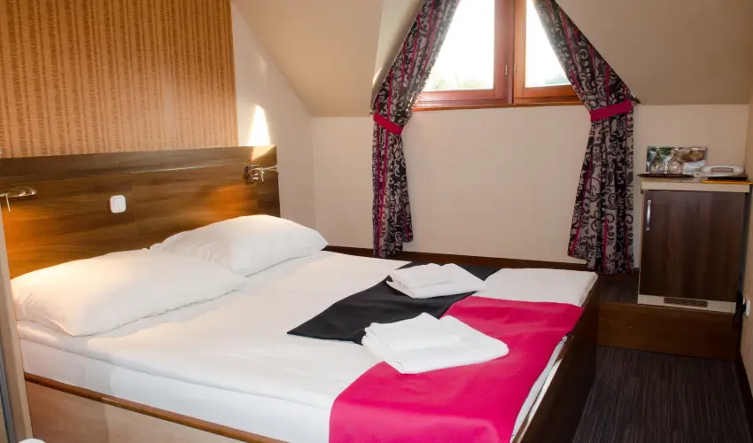 T Wellness Hotel Bnk - Karcsony