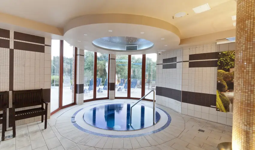 T Wellness Hotel Bnk - Karcsony