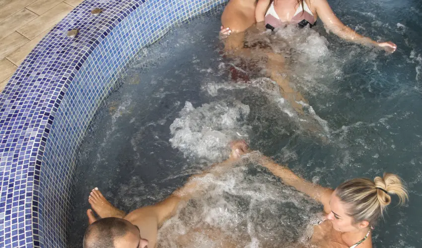 T Wellness Hotel Bnk - Karcsony