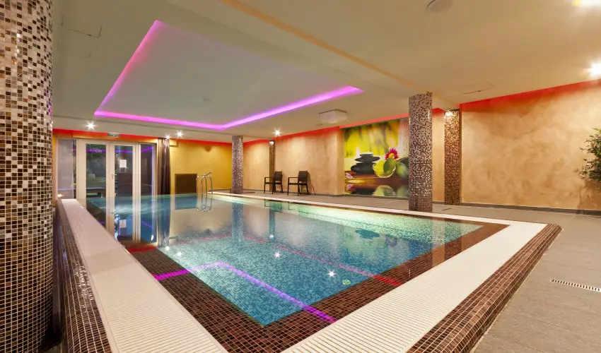 T Wellness Hotel Bnk - Karcsony