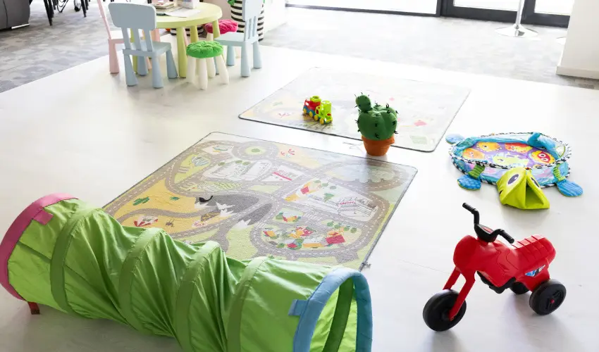 TOK Zam�rdi Zam�rdi - Var�zslatos Kar�csony (min. 2 �j)