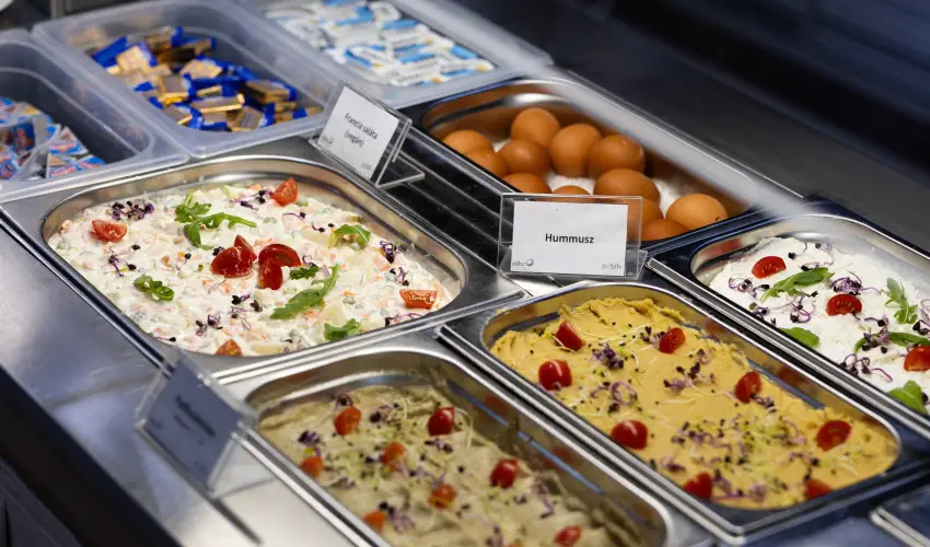 TOK Zam�rdi Zam�rdi - Var�zslatos Kar�csony (min. 2 �j)