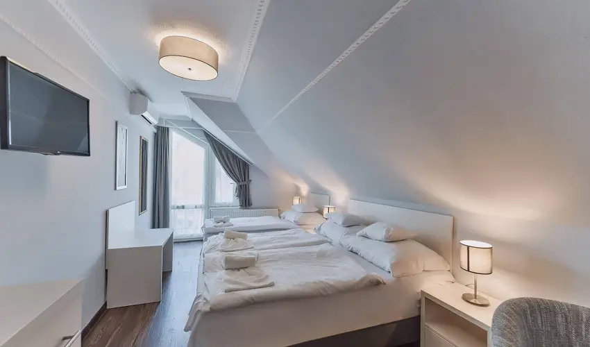 Tokajer Wellness Panzi� Keszthely - Kar�csony (min. 2 �j)