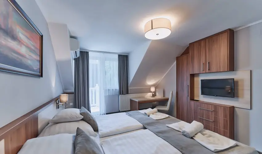 Tokajer Wellness Panzi� Keszthely - Kar�csony (min. 2 �j)