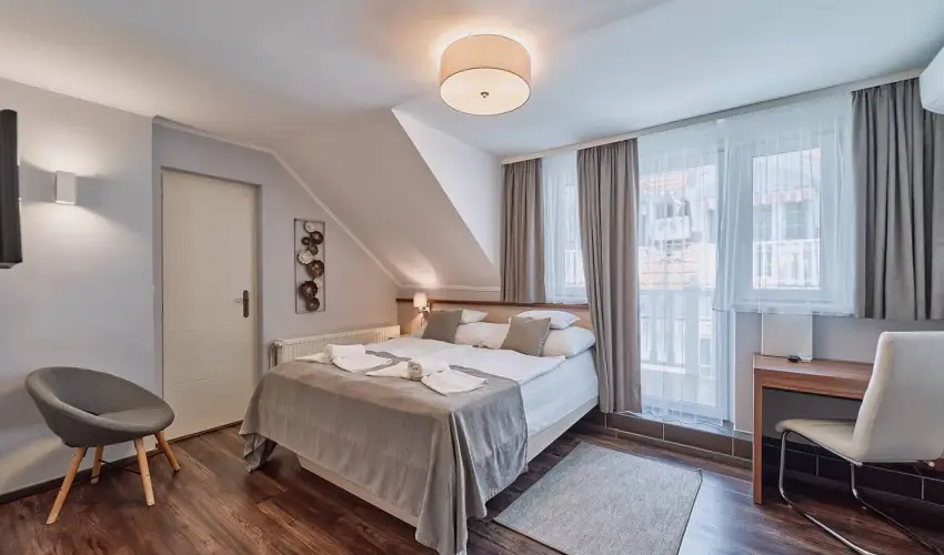 Tokajer Wellness Panzi� Keszthely - Kar�csony (min. 2 �j)