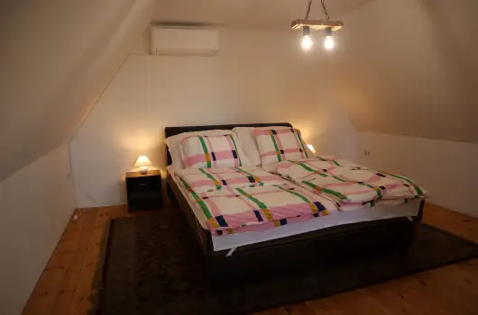 T�csi lak - Kar�csony (min. 2 �j)