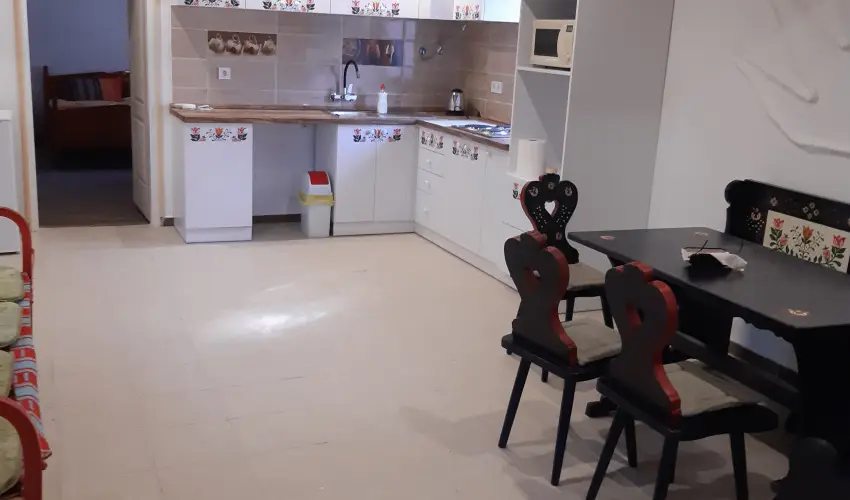 Tulip�nos Vend�gh�z �r - Kar�csony