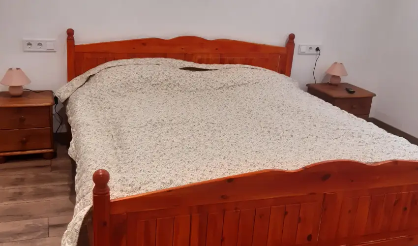 Tulip�nos Vend�gh�z �r - Kar�csony