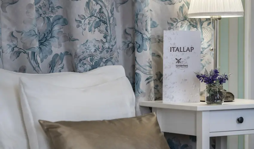 T�nd�rkert Hotel Noszvaj - Kar�csony