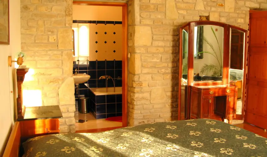 Vadr�zsa Vend�gh�z Szentendre - Kar�csony (min. 2 �j)
