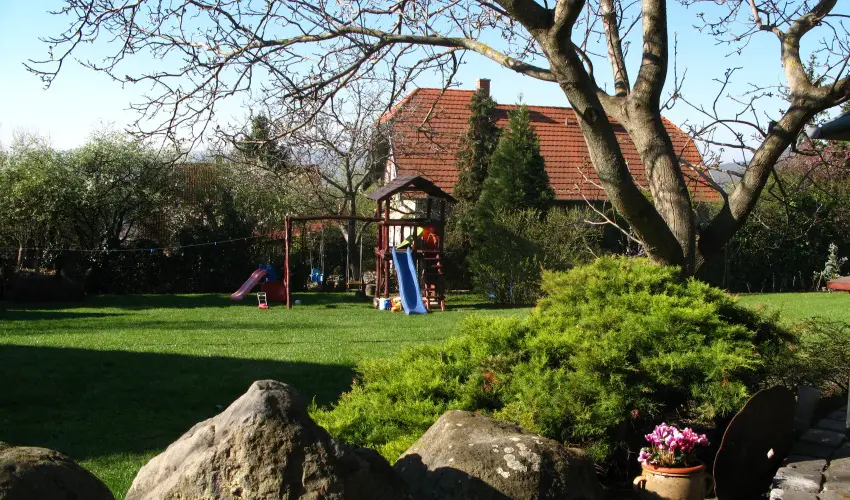 Vadr�zsa Vend�gh�z Szentendre - Kar�csony (min. 2 �j)