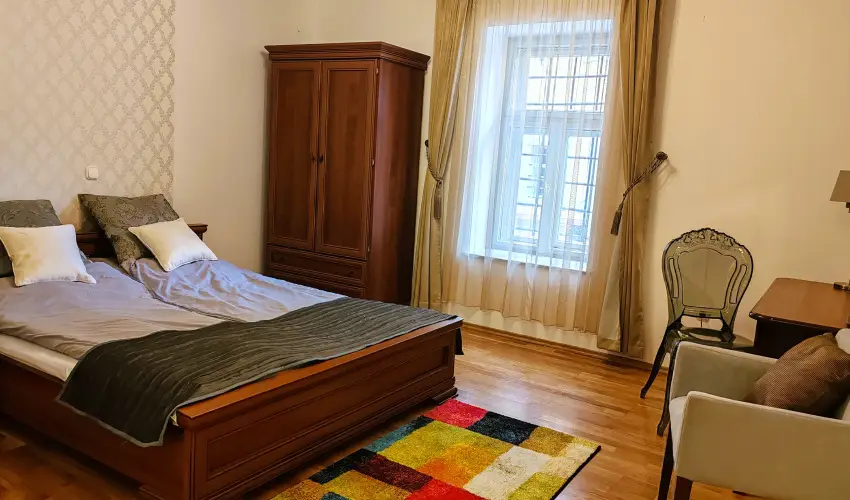 Vrosi Vendghz Szentendre Szentendre - Karcsony