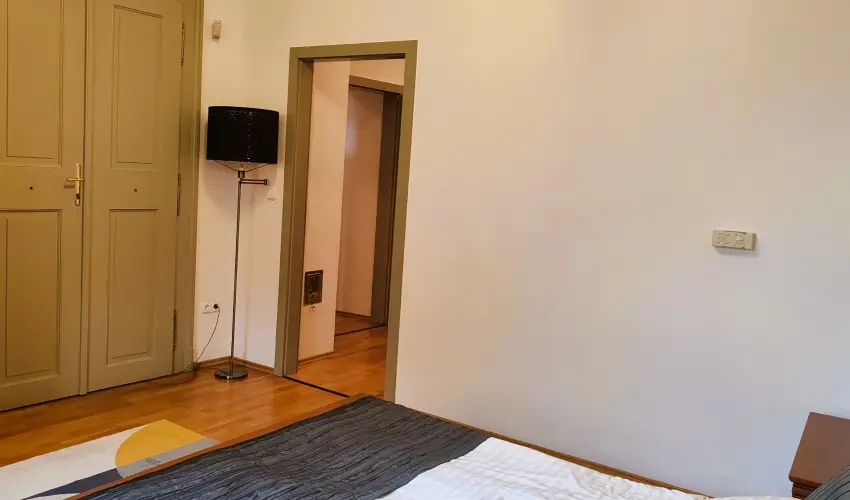 Vrosi Vendghz Szentendre Szentendre - Karcsony