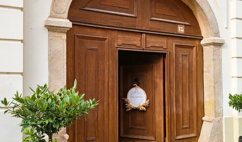 Vrosi Vendghz Szentendre Szentendre - Karcsony