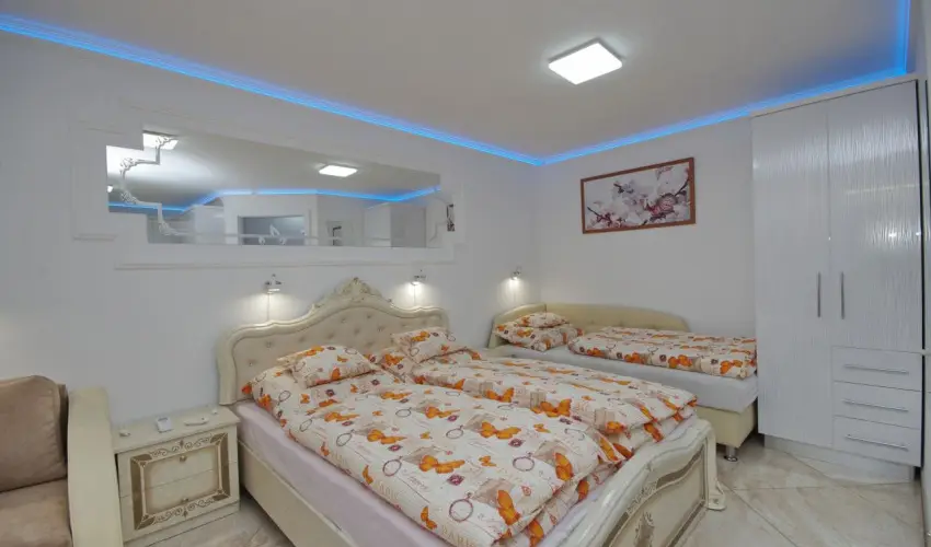 Veronika Apartman De Luxe Gyula - Karcsony (min. 2 j)