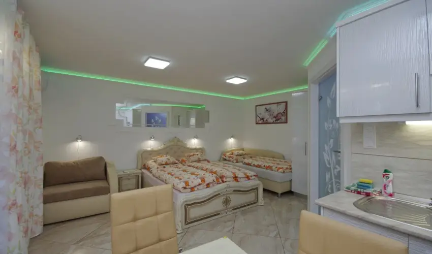 Veronika Apartman De Luxe Gyula - Karcsony (min. 2 j)