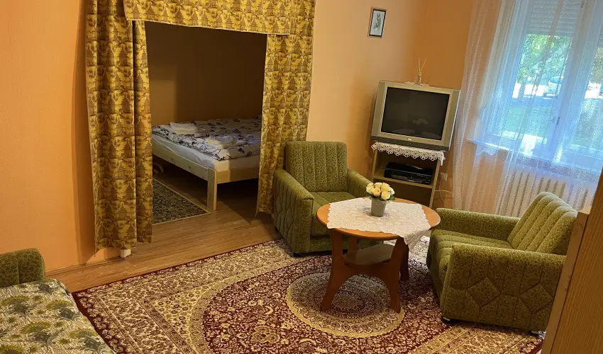 Vica Apartman Tisza�jv�ros - Kar�csony (min. 2 �j)