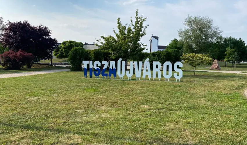 Vica Apartman Tisza�jv�ros - Kar�csony (min. 2 �j)