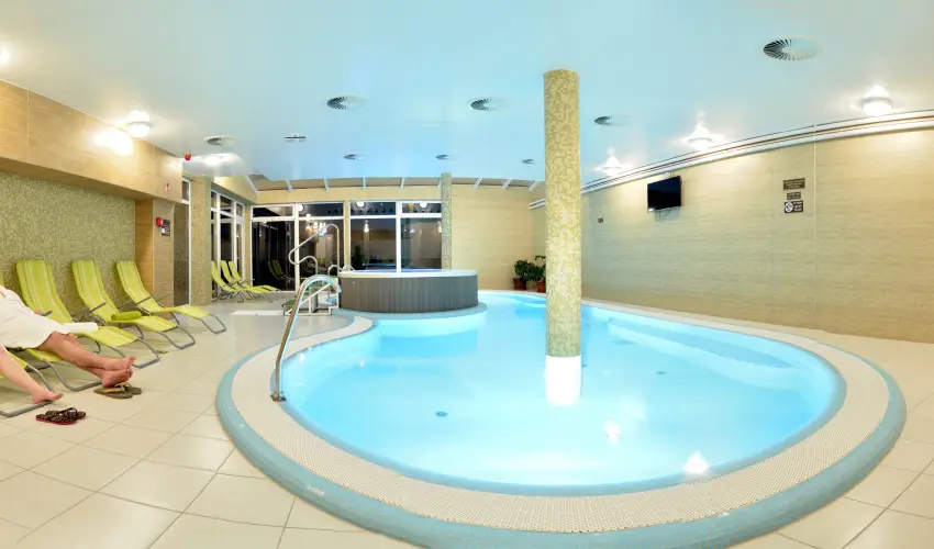 Wellness Hotel Viktria Nagyatd - Karcsonyi lzban (min. 2 j)