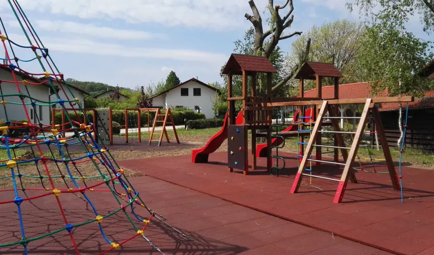 Villapark Vrgesztes Vrgesztes - Karcsony (min. 2 j)