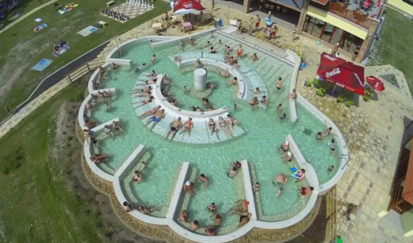 Vrs lom Apartman Panzi Tiszakcske Tiszakcske - Karcsony