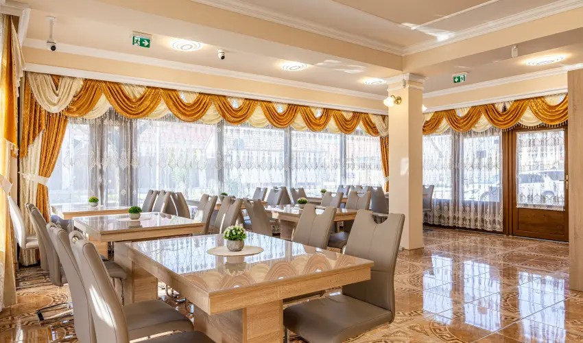 Vrs lom Apartman Panzi Tiszakcske Tiszakcske - Karcsony