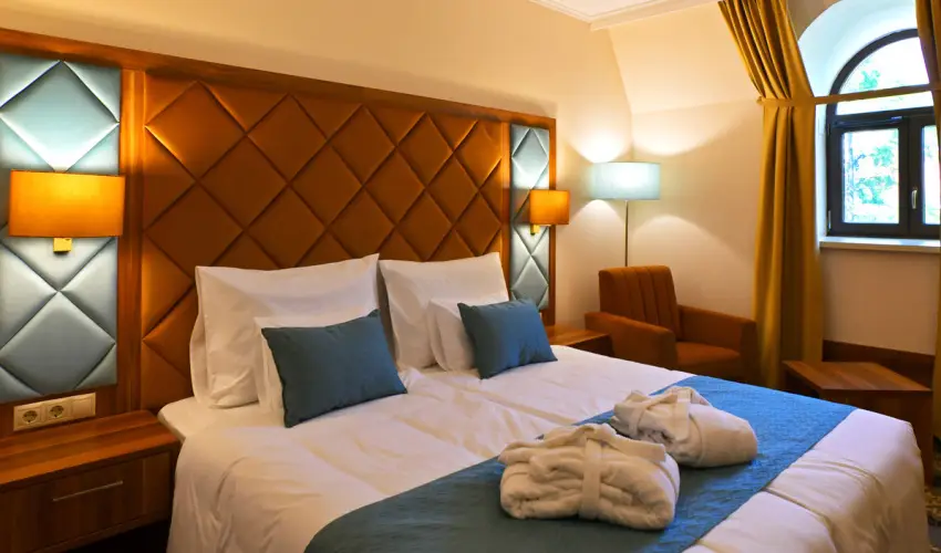 Wellness Hotel Gyula Gyula - Karácsony (min. 3 éj)